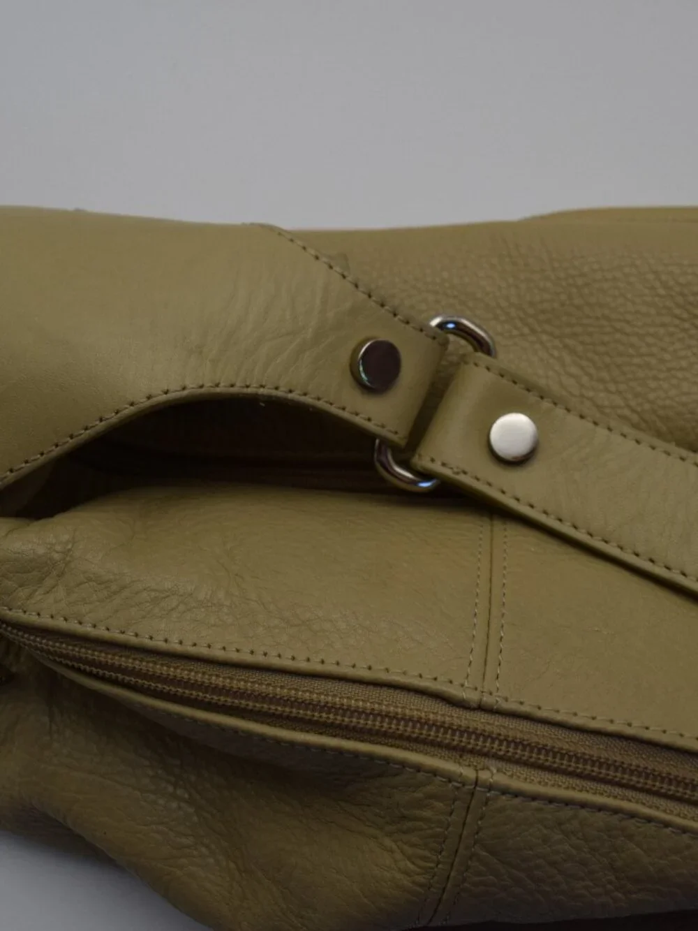 Maxx New York Beige Pebbled Leather Hobo Shoulder Bag Adjustable Strap Dust Bag